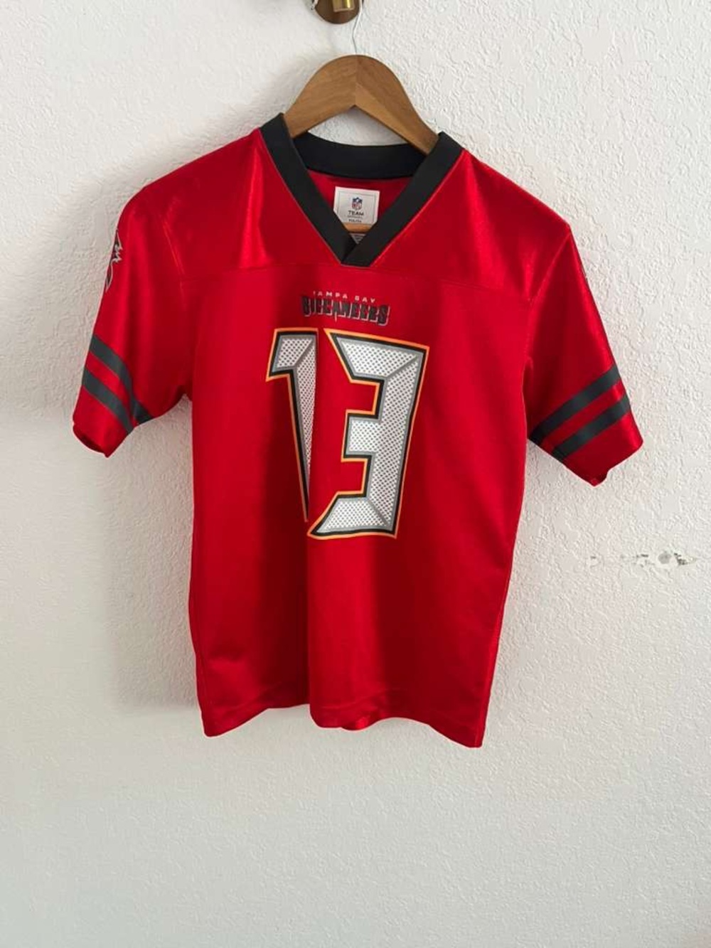 Tampa Bay Buccaneers Mike Evans #13 Youth Jersey Red Size Large (12/14)